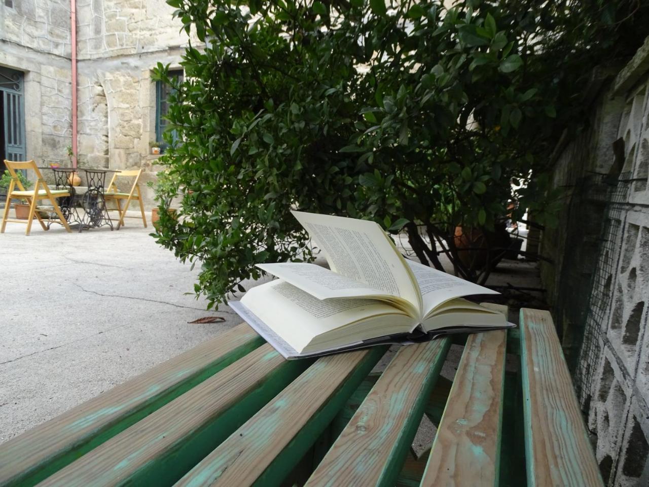 Albergue Convento Del Camino トゥイ エクステリア 写真